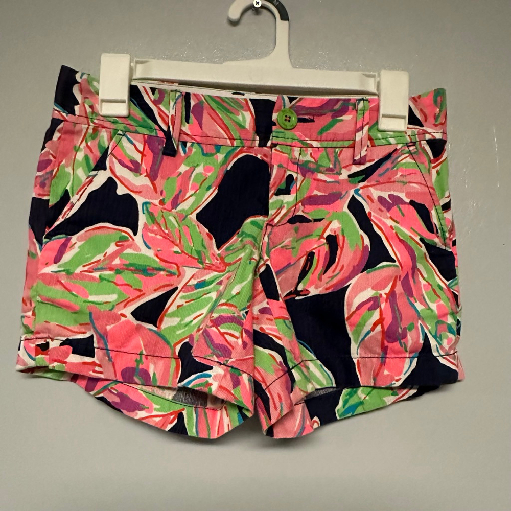 Women's Lilly Pulitzer Callahan Short size 00 Pink Navy floral print leaf - Picture 1 of 5